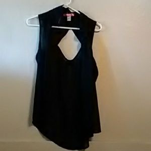 A six degrees of Separation button down blouse